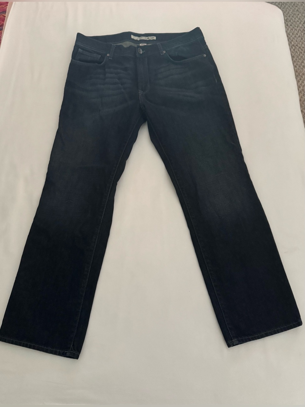 DKNY jeans size 36/30. EUC.